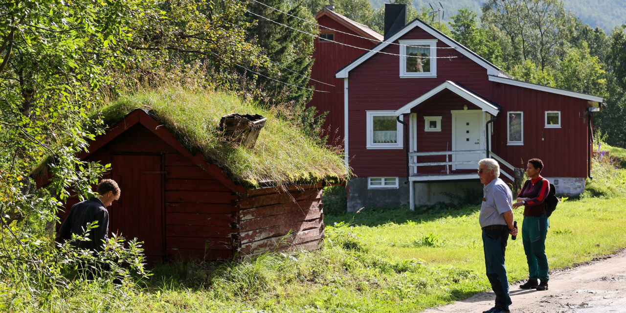 Kvenenes bosetting og byggemåter, del 4